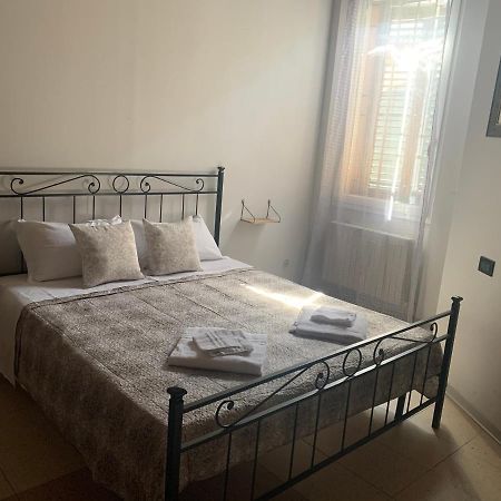 Le Stanze Sul Po Bed and Breakfast Ferrara Exteriör bild