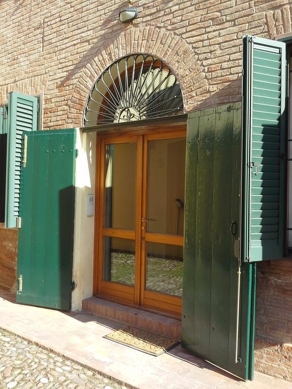 Le Stanze Sul Po Bed and Breakfast Ferrara Exteriör bild