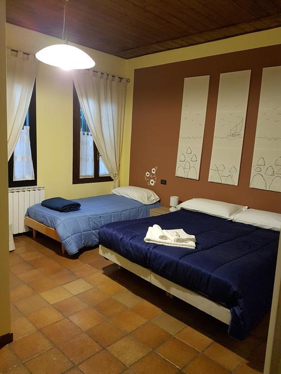 Le Stanze Sul Po Bed and Breakfast Ferrara Exteriör bild
