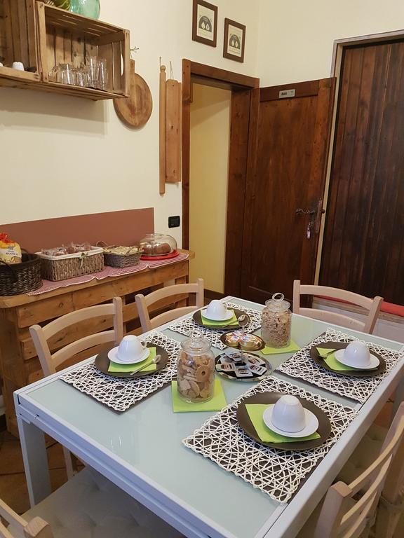 Le Stanze Sul Po Bed and Breakfast Ferrara Exteriör bild